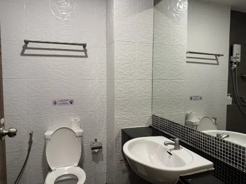 Phuket Airport Place Camere Photos