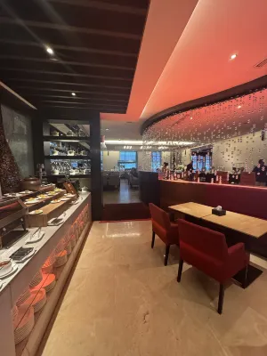 Grand City Hall Hotel Photos