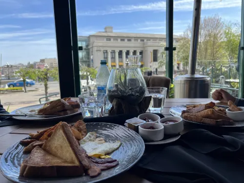 Hotel Grand Pacific Dining Photos