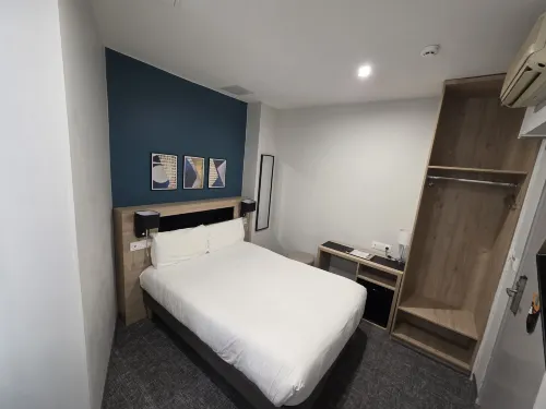 Bristol Nice Camere Photos
