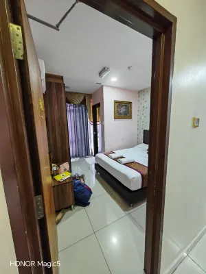 AB Inn Hotel Kamar Photos