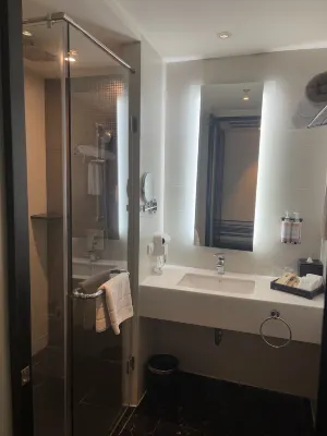 Mövenpick Hotel Sukhumvit 15 Bangkok Kamar Photos