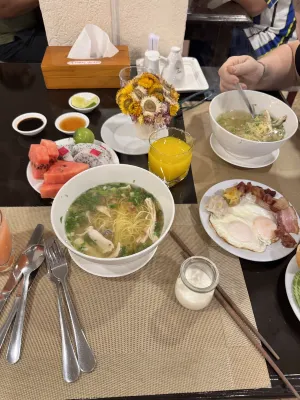 퍼스트 호텔 호치민 시티 식사 Photos