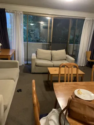 Knox International Hotel and Apartments Photos