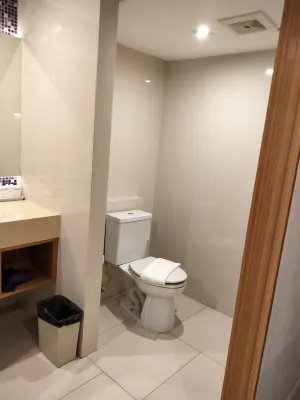 The Whisper Hotel Rooms Photos
