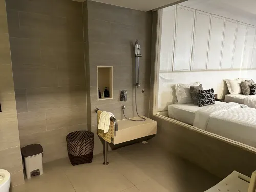 Phuket Graceland Resort and Spa Rooms Photos
