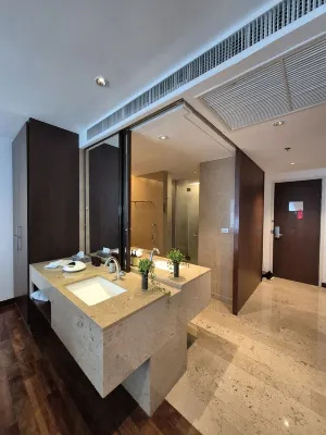 LiT BANGKOK Hotel Chambres Photos