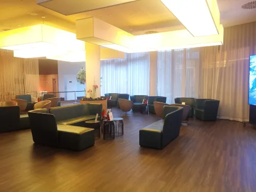 H4 Hotel München Messe Öffentliche Flächen Photos