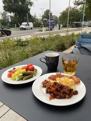 Hampton by Hilton Celle Dining Photos