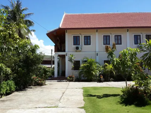 A Tee Guesthouse Exterior Photos