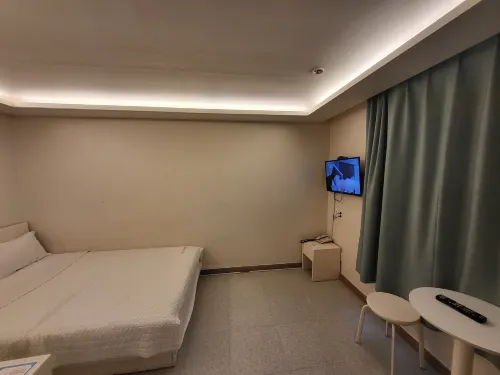Rezion Hotel Kamar Photos