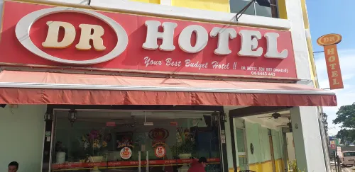 DR Hotel Penang Außen Photos