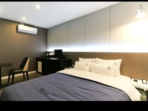 Louis Hotel Chambres Photos