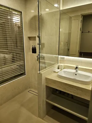 Eurana Boutique Hotel Rooms Photos