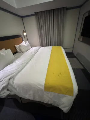 Hotel Louis Kienne Pemuda Kamar Photos