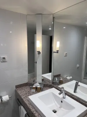 Mercure Paris CDG Airport & Convention Huoneet Photos