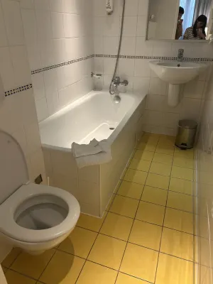 Hotel Lautrec Opera Rooms Photos