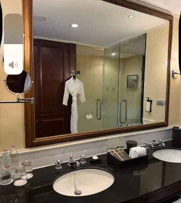 Sofitel Phnom Penh Phokeethra Kamar Photos