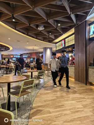 Holiday Inn Express Jakarta Pluit Citygate Photos