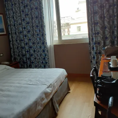 Hotel Royal Continental Camere Photos