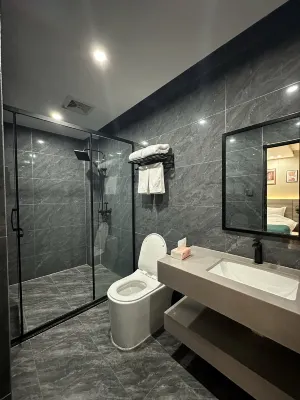 Haomian Monsoon Hotel (Chengdu Tianfu International Airport Branch) Rooms Photos