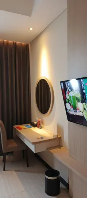 DAFAM Pacific Caesar Surabaya Kamar Photos