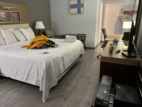 Americas Best Value Inn Central Valley Zimmer Photos