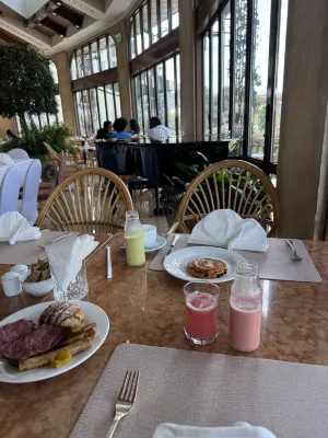 Sheraton Addis, a Luxury Collection Hotel, Addis Ababa Ruokailu Photos