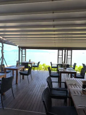 Bandara Spa Resort & Pool Villas, Samui Dining Photos