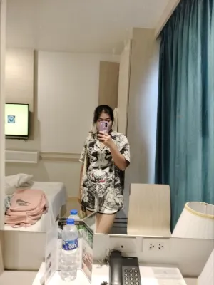 Mirage Express Patong Phuket Hotel Номера Photos