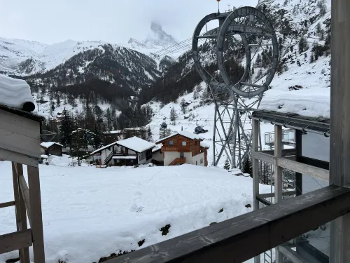 Matterhorn Focus Design Hotel À proximité de l'hôtel Photos