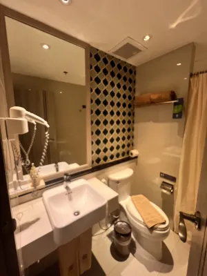 Sawaddi Patong Resort & Spa by Tolani Chambres Photos
