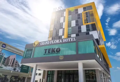 Grand Flora Hotel Экстерьер Photos