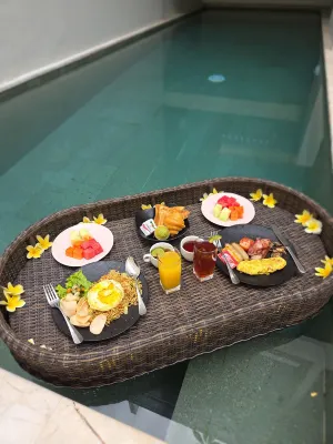 Villa Kayu Raja Dining Photos