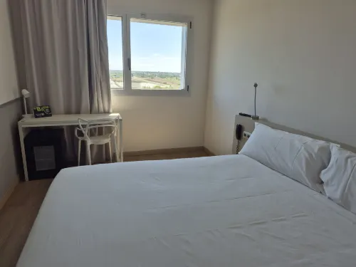 B&B Hotel Barcelona Viladecans Zimmer Photos