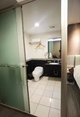 7 Continents Business Tourism Hotel Zimmer Photos