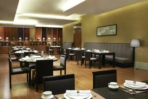 Four Points by Sheraton Qingdao, West Coast Dining Photos
