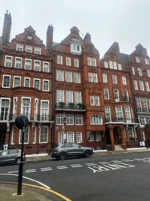 11 Cadogan Gardens and The Apartments by Iconic Luxury Hotels Dekat Hotel Photos