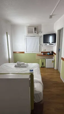 Ibis Budget Dandenong Camere Photos