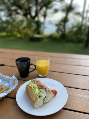 The Little Garden Makanan Photos