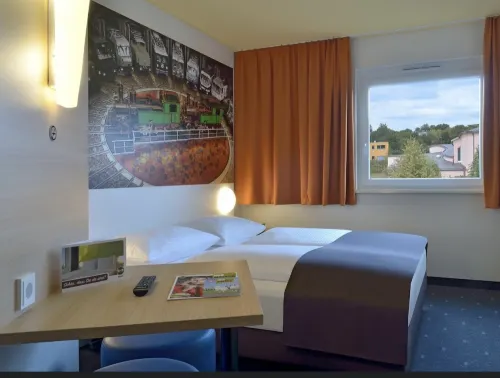 B&B HOTEL Augsburg-Süd Camere Photos