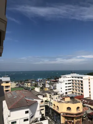 Sunbeam Hotel Pattaya Рядом с отелем Photos