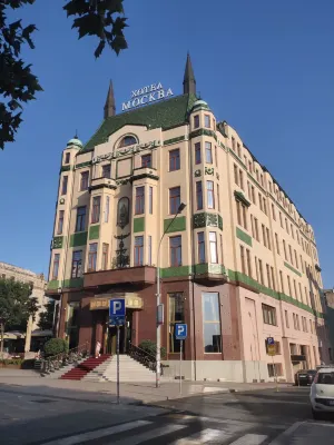 Hotel Moskva Extérieur Photos
