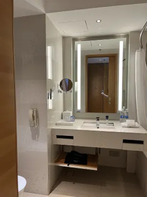 Four Points By Sheraton Shenzhou Peninsula Rooms Photos