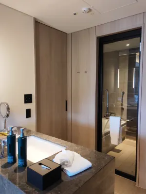 Hilton Nagasaki Kamar Photos