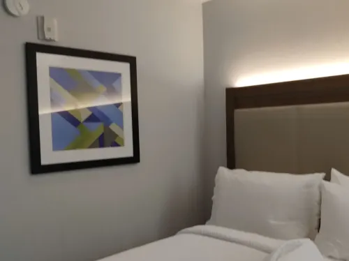 Holiday Inn Express & Suites Atascadero Rooms Photos