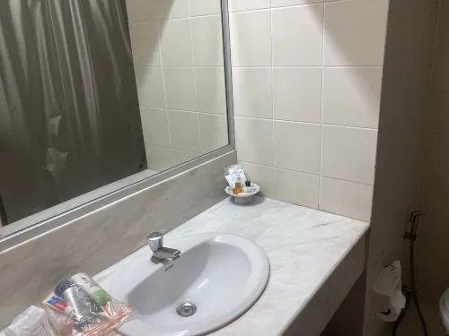 Songphanburi Hotel Zimmer Photos