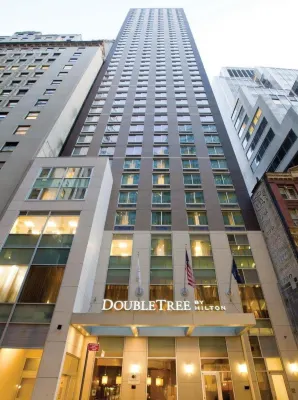 DoubleTree by Hilton New York Downtown Esterni Photos