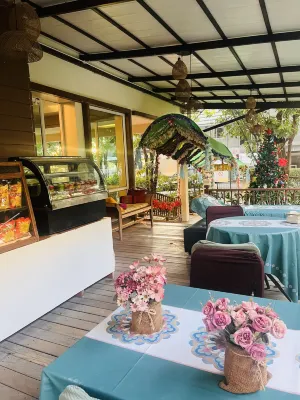 U Tiny Boutique Home Suvarnabhumi Bangkok Photos
