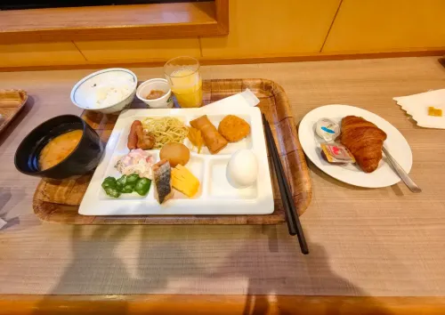 Hotel Route-Inn Ichinomiya Ekimae Mahlzeiten Photos